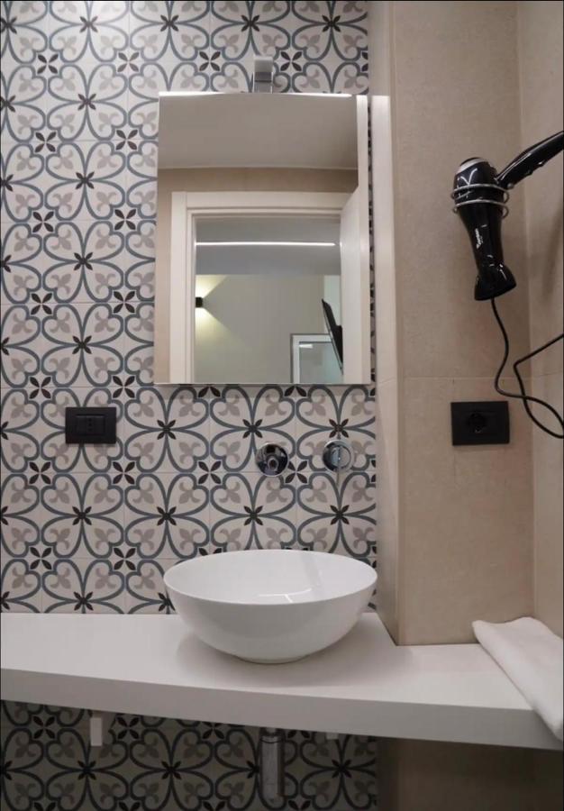 نابولي B&B Vittoria المظهر الخارجي الصورة