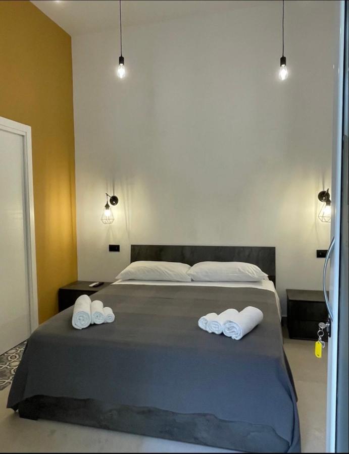 نابولي B&B Vittoria المظهر الخارجي الصورة